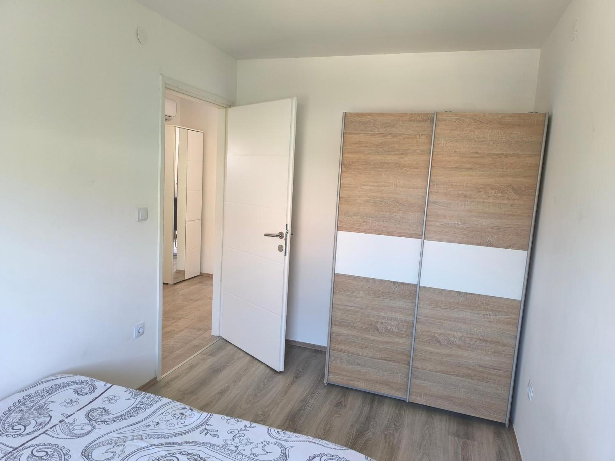 Apartmani Jadranka Vodice Rum bild