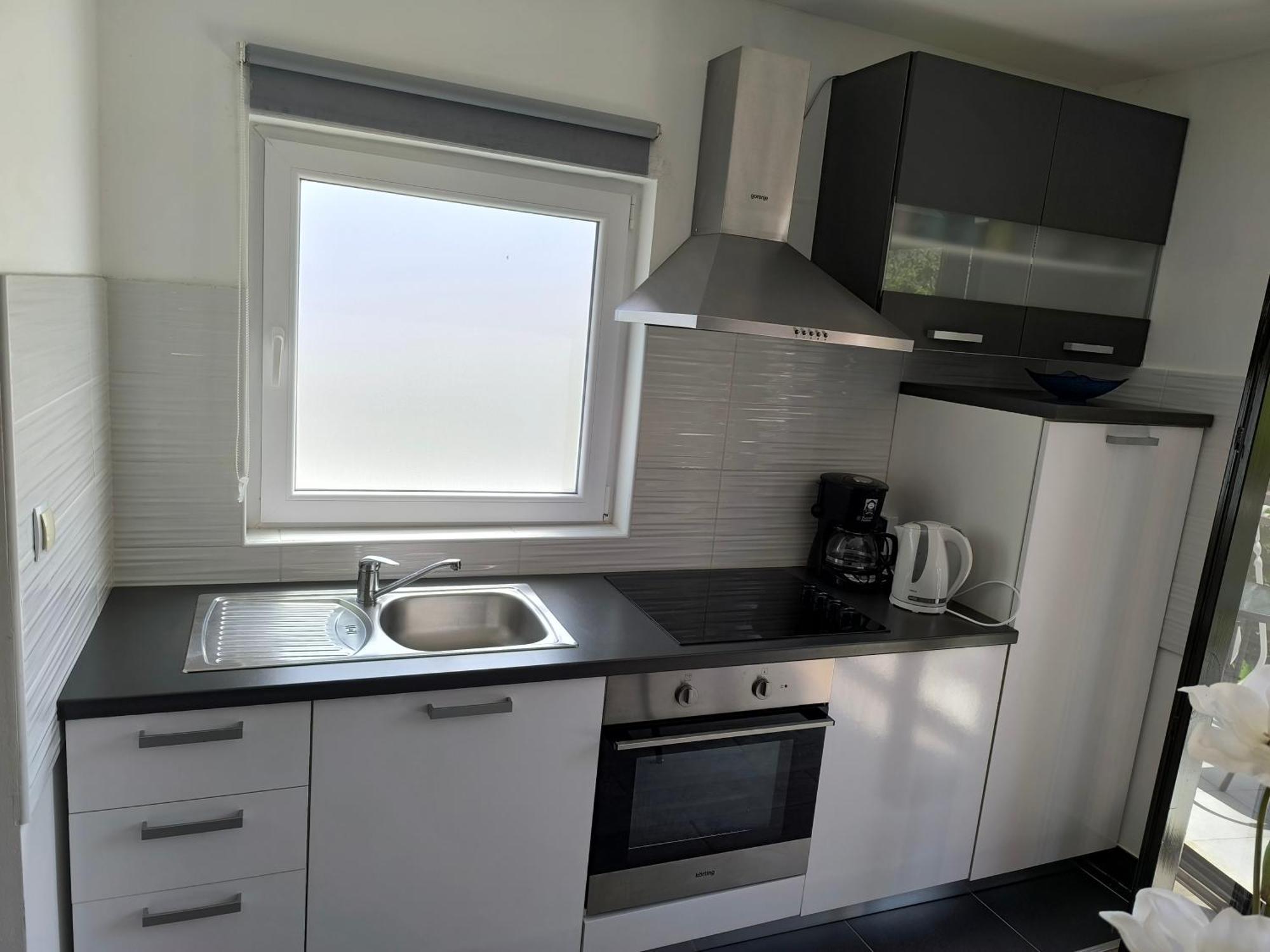 Apartmani Jadranka Vodice Rum bild