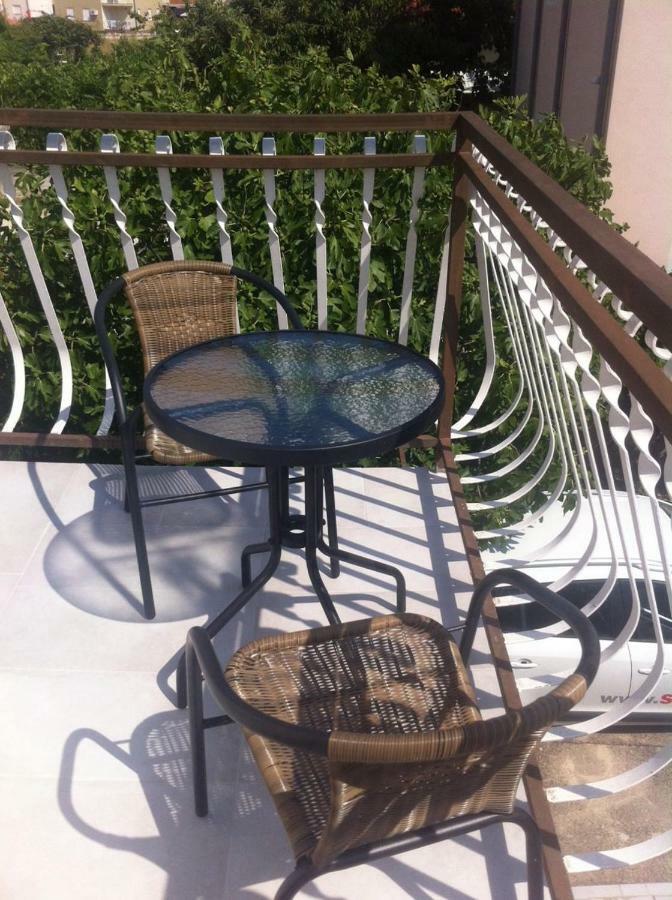 Apartmani Jadranka Vodice Exteriör bild