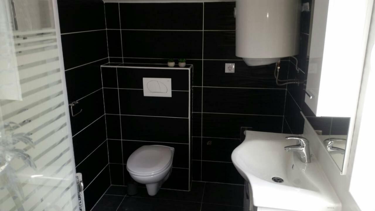 Apartmani Jadranka Vodice Exteriör bild